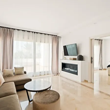 Διαμέρισμα Cozy In Palm Monteros *